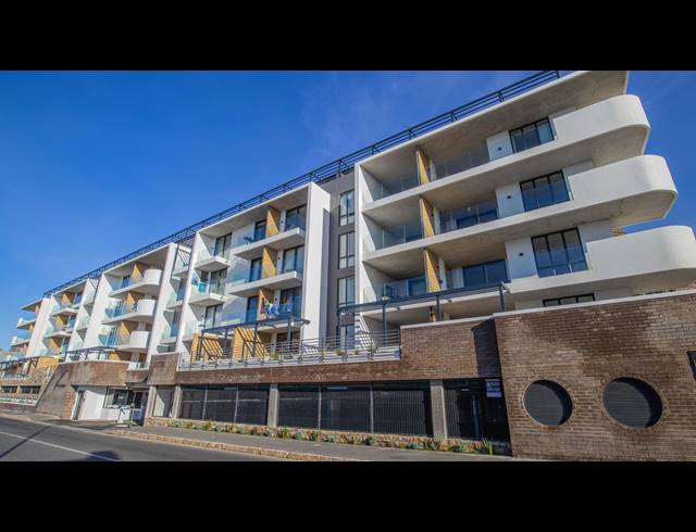 2 BEDROOM APARTMENT FOR SALE IN MUIZENBERG